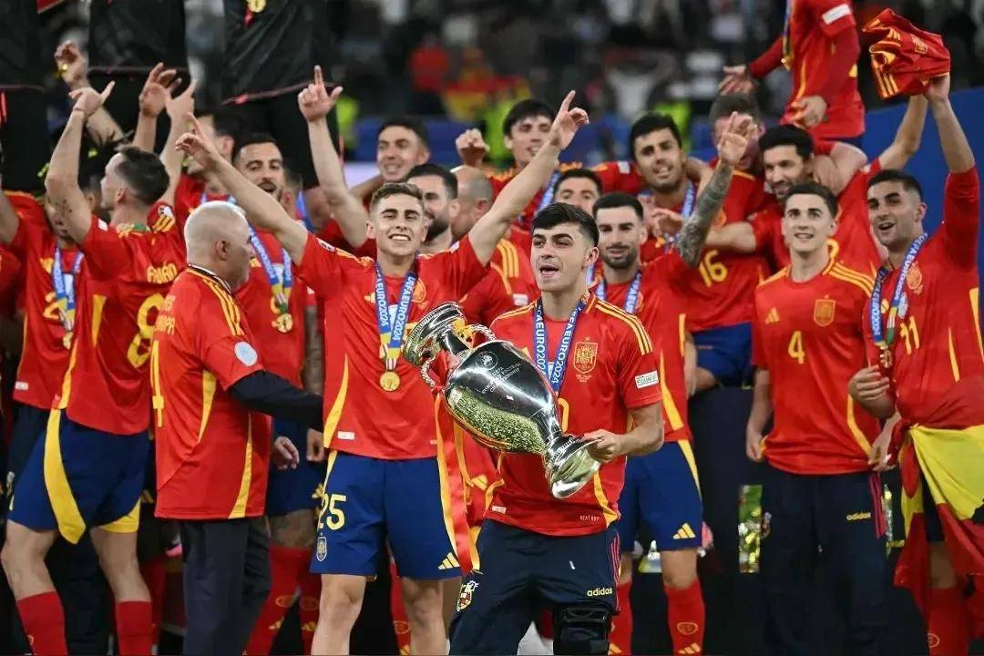 对她多年努 对她多年努