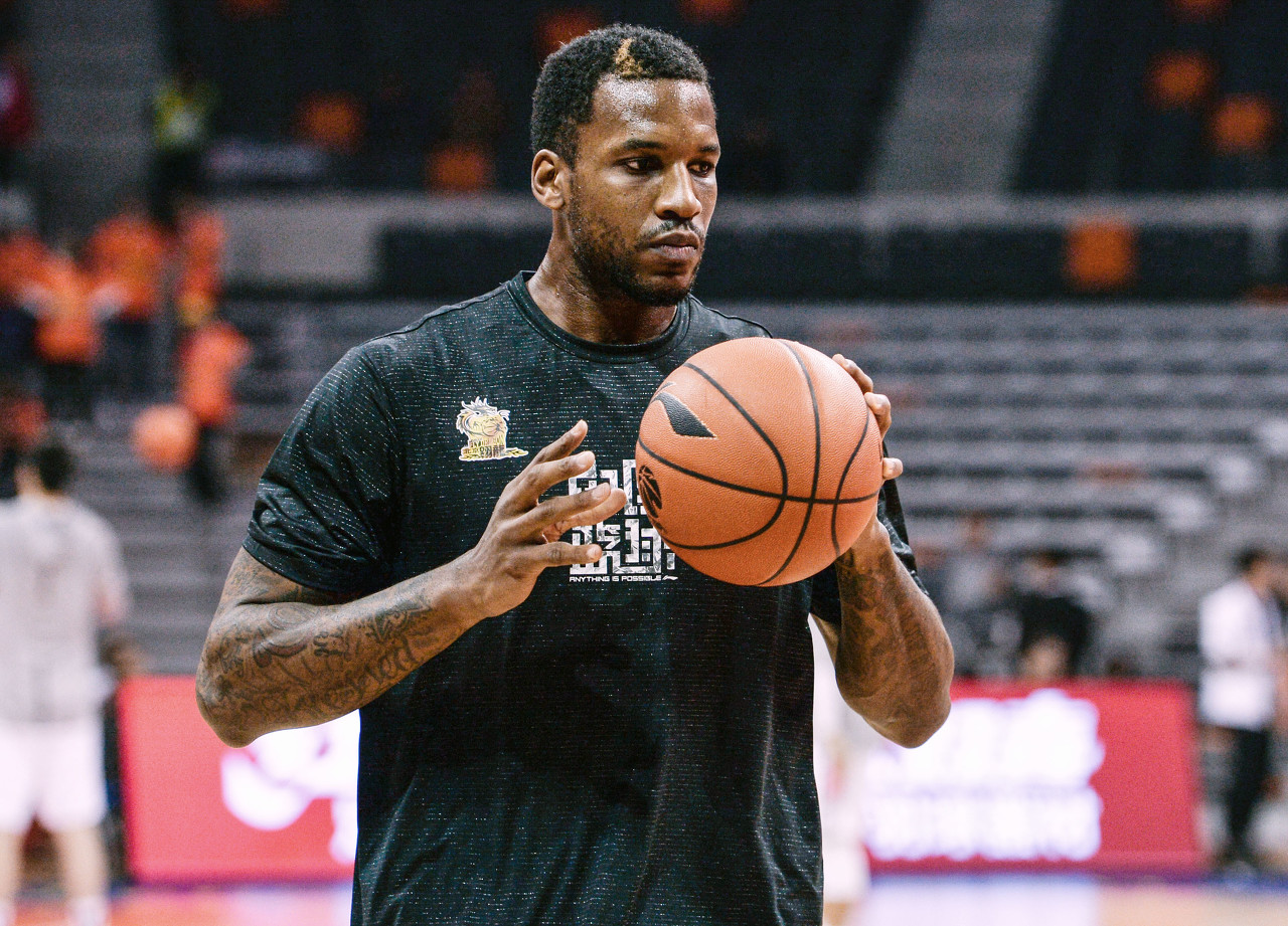 季中继续辉 季中继续辉